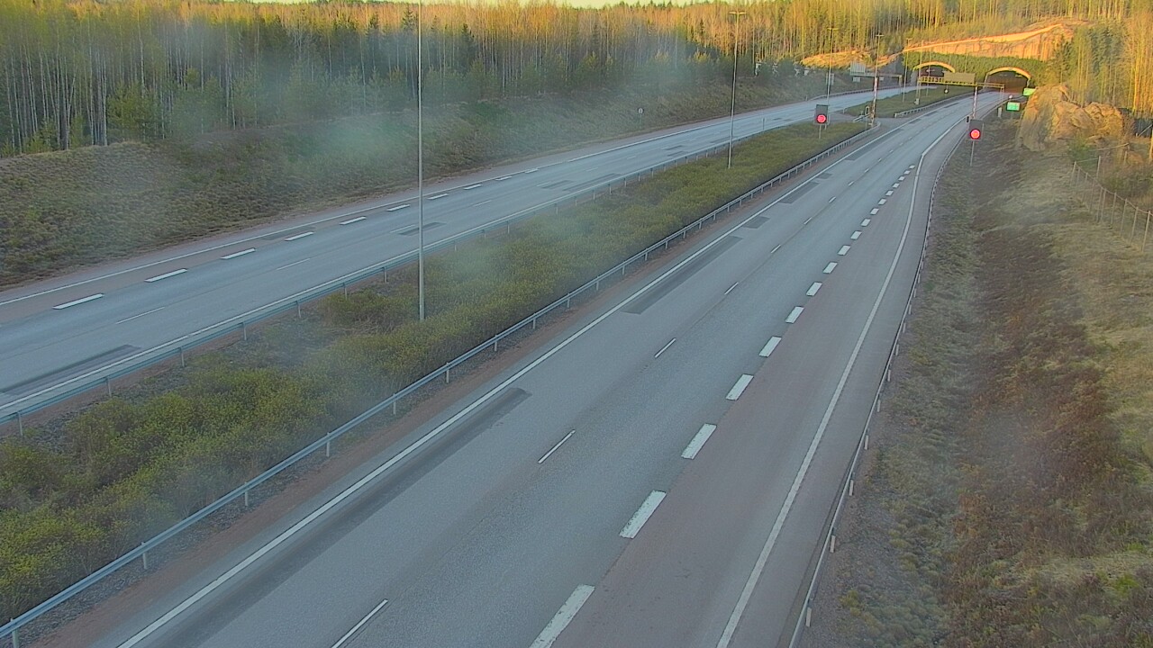 Kelikamerat Kuva Tie 7 Loviisa Markkinamäki, puomi, länsi, Loviisa, Uusimaa