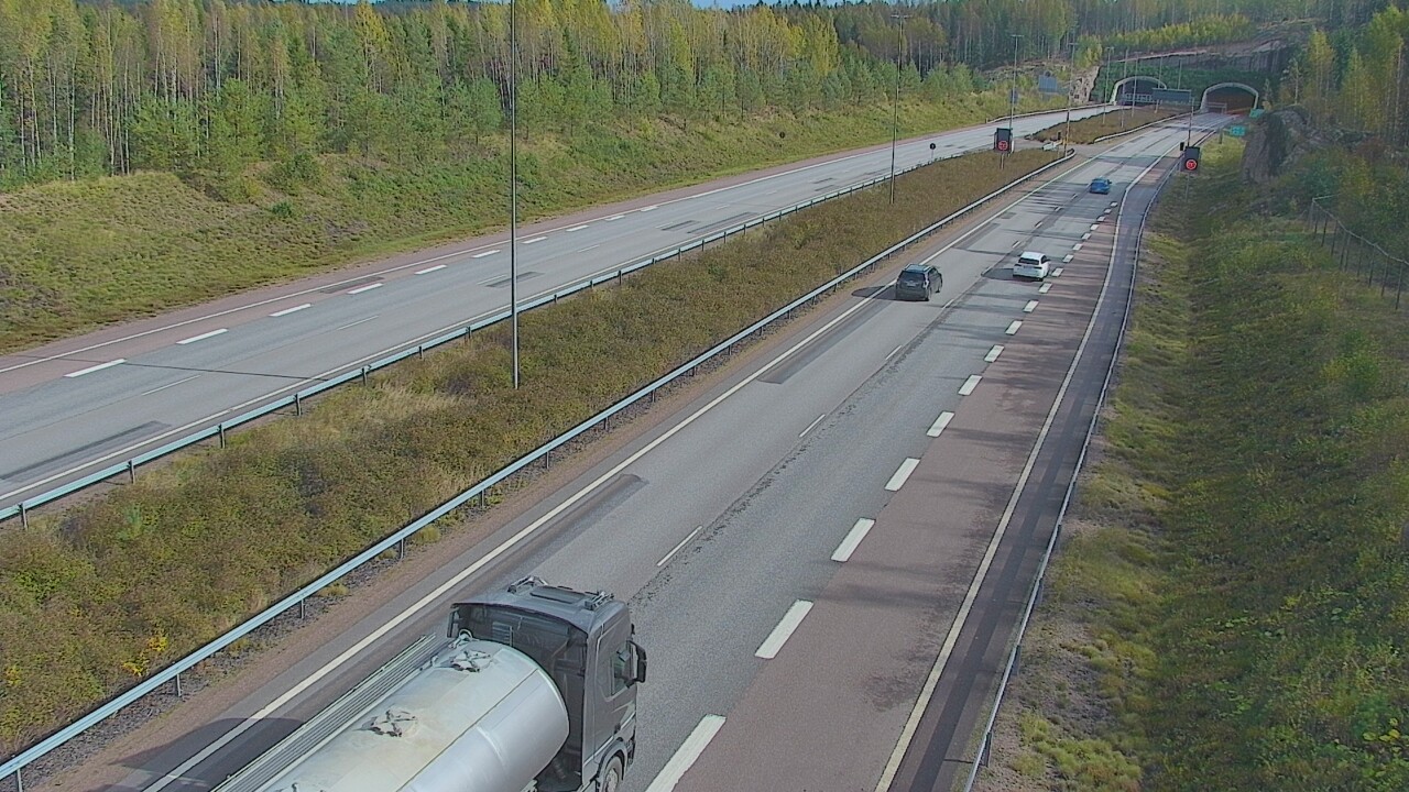 Kelikamerat Kuva Tie 7 Loviisa Markkinamäki, puomi, länsi, Loviisa, Uusimaa