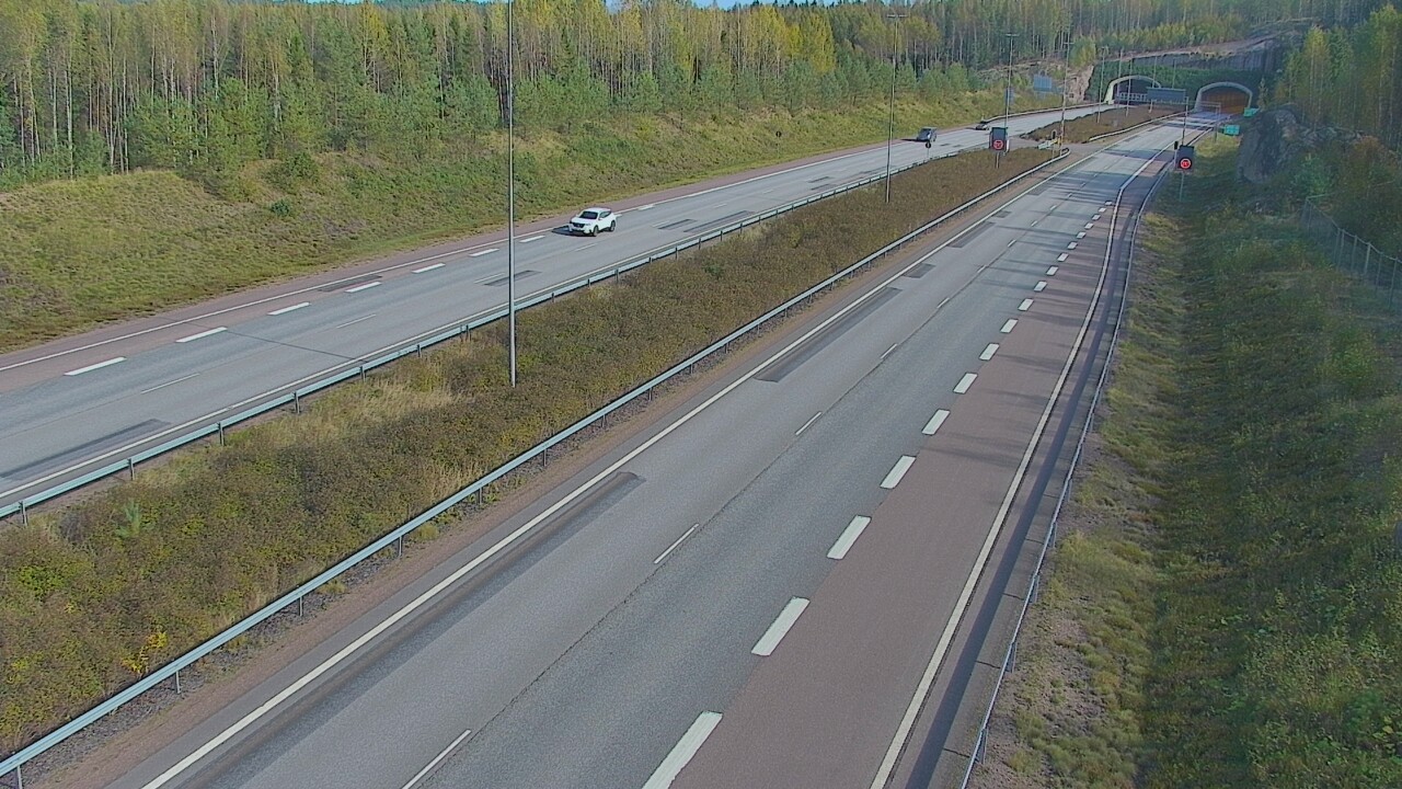 Kelikamerat Kuva Tie 7 Loviisa Markkinamäki, puomi, länsi, Loviisa, Uusimaa