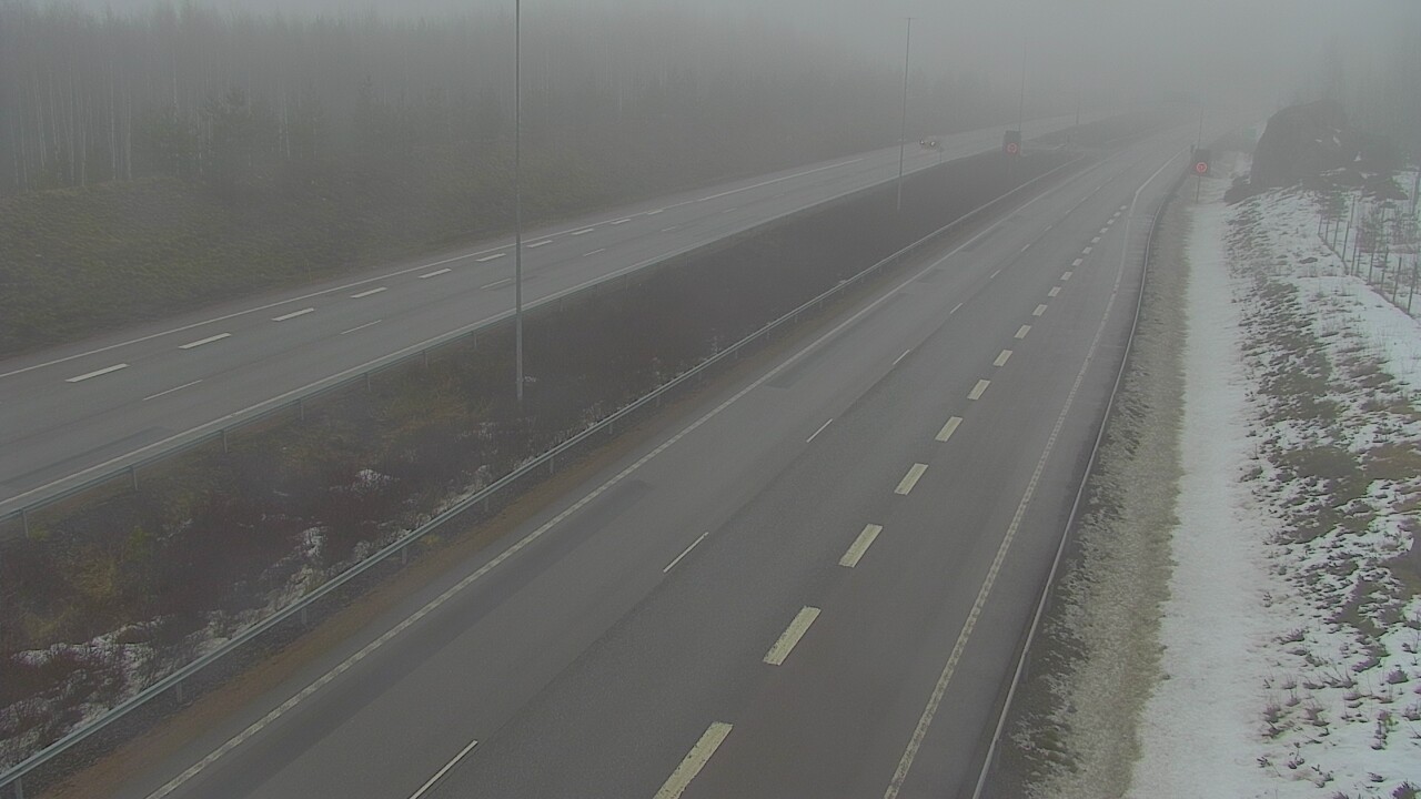 Kelikamerat Kuva Tie 7 Loviisa Markkinamäki, puomi, länsi, Loviisa, Uusimaa