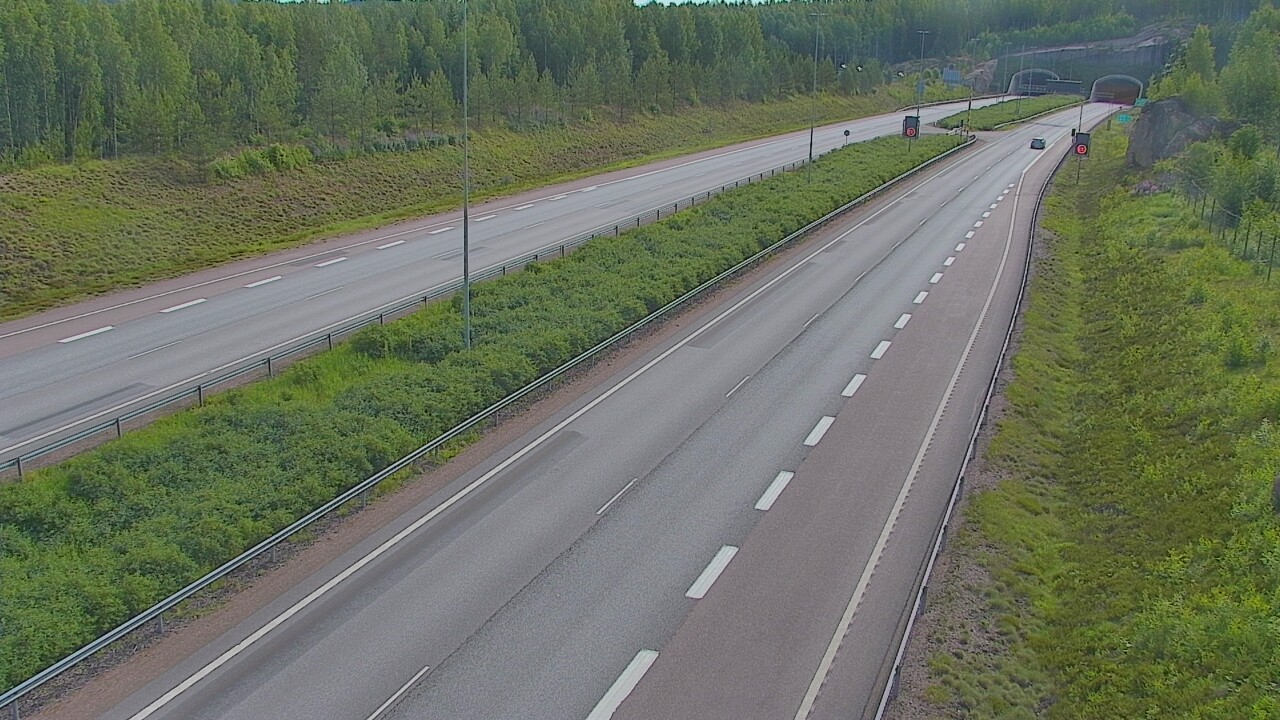 Kelikamerat Kuva Tie 7 Loviisa Markkinamäki, puomi, länsi, Loviisa, Uusimaa
