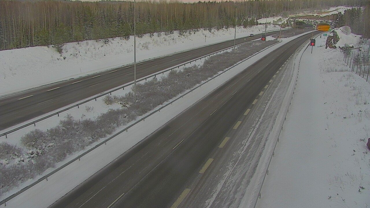 Kelikamerat Kuva Tie 7 Loviisa Markkinamäki, puomi, länsi, Loviisa, Uusimaa