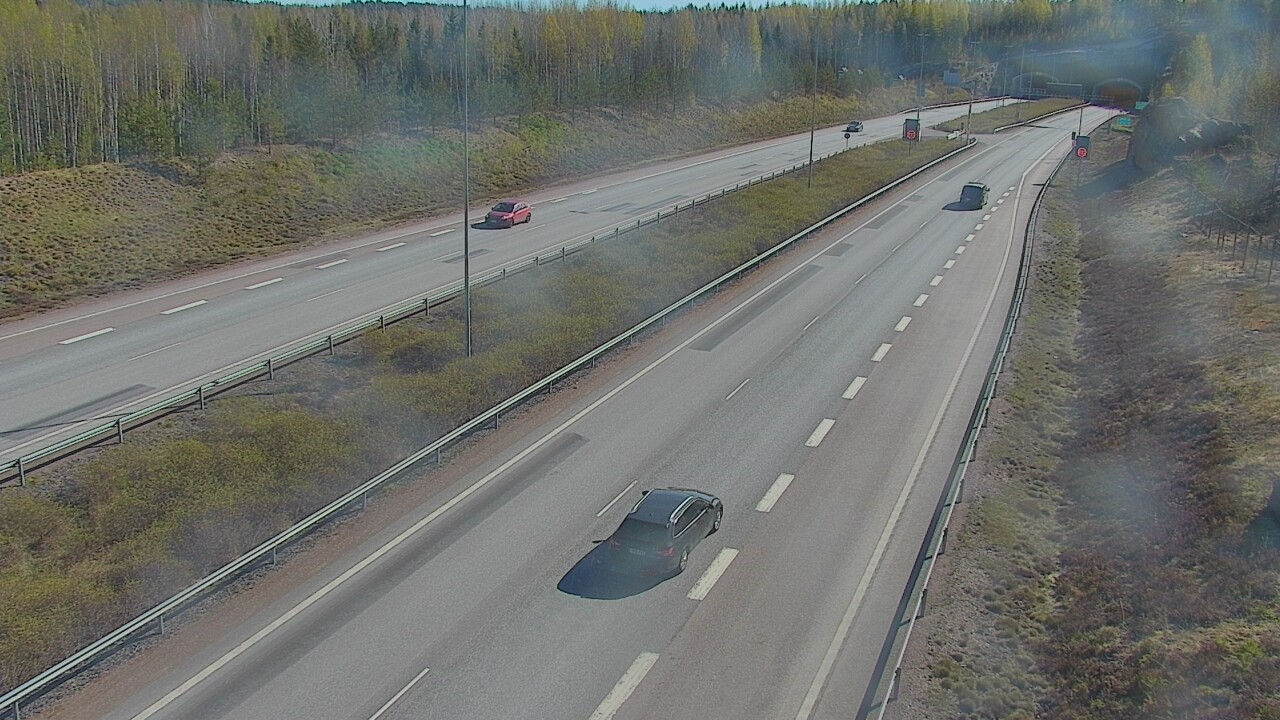 Kelikamerat Kuva Tie 7 Loviisa Markkinamäki, puomi, länsi, Loviisa, Uusimaa