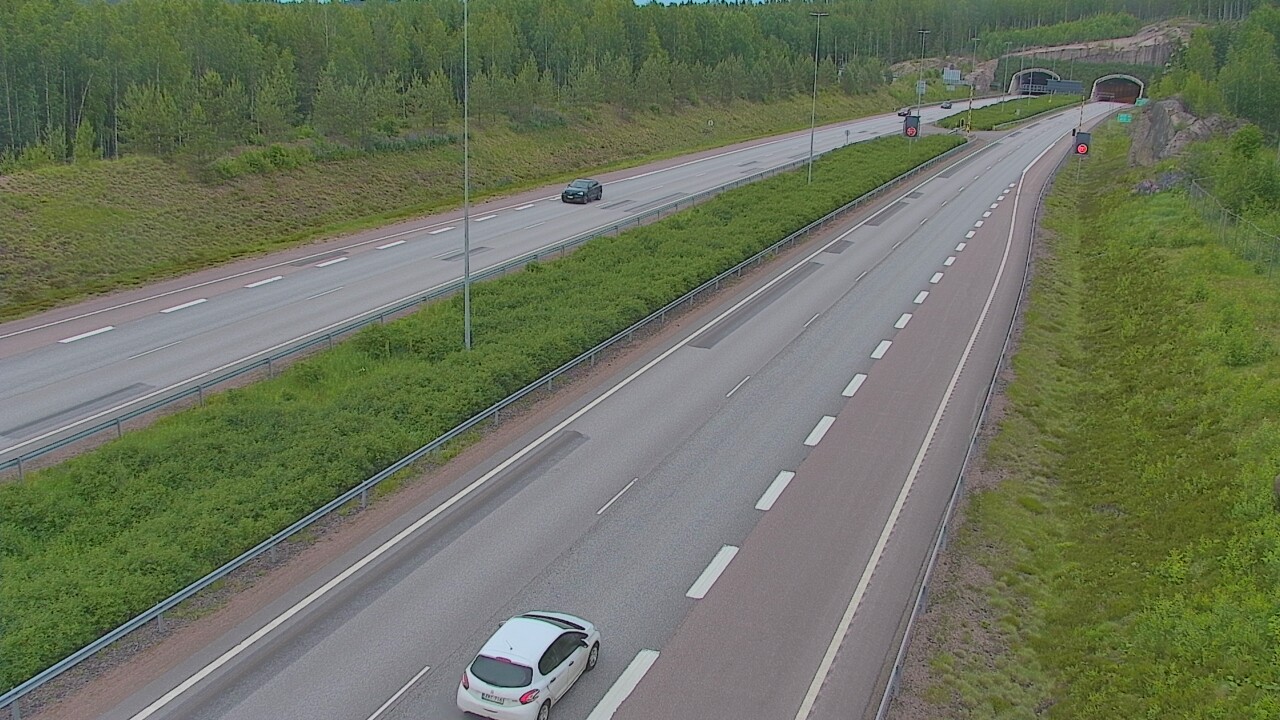 Kelikamerat Kuva Tie 7 Loviisa Markkinamäki, puomi, länsi, Loviisa, Uusimaa