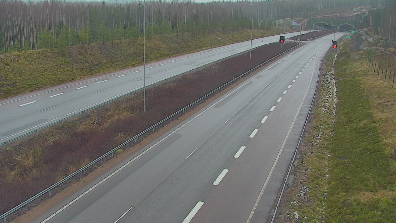 Weather Camera Image Road 7 Loviisa Markkinamäki, boom, west, Loviisa, Uusimaa