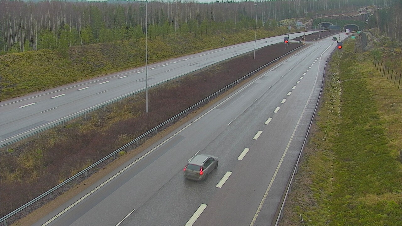 Weather Camera Image Väg 7 Lovisa Marnadsbacken , bom, väst, Loviisa, Uusimaa