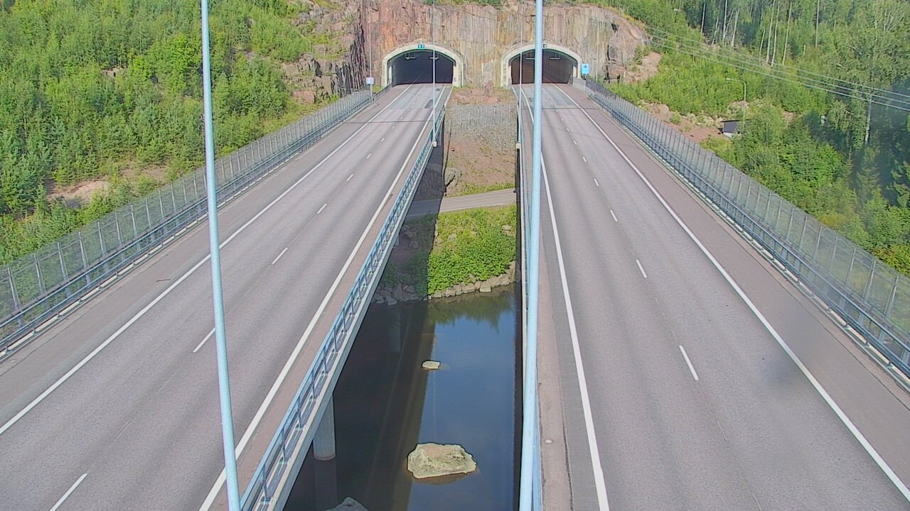 Weather Camera Image Road 7 Pyhtää Markkinamäki, suuaukko, east, Pyhtää, Kymenlaakso