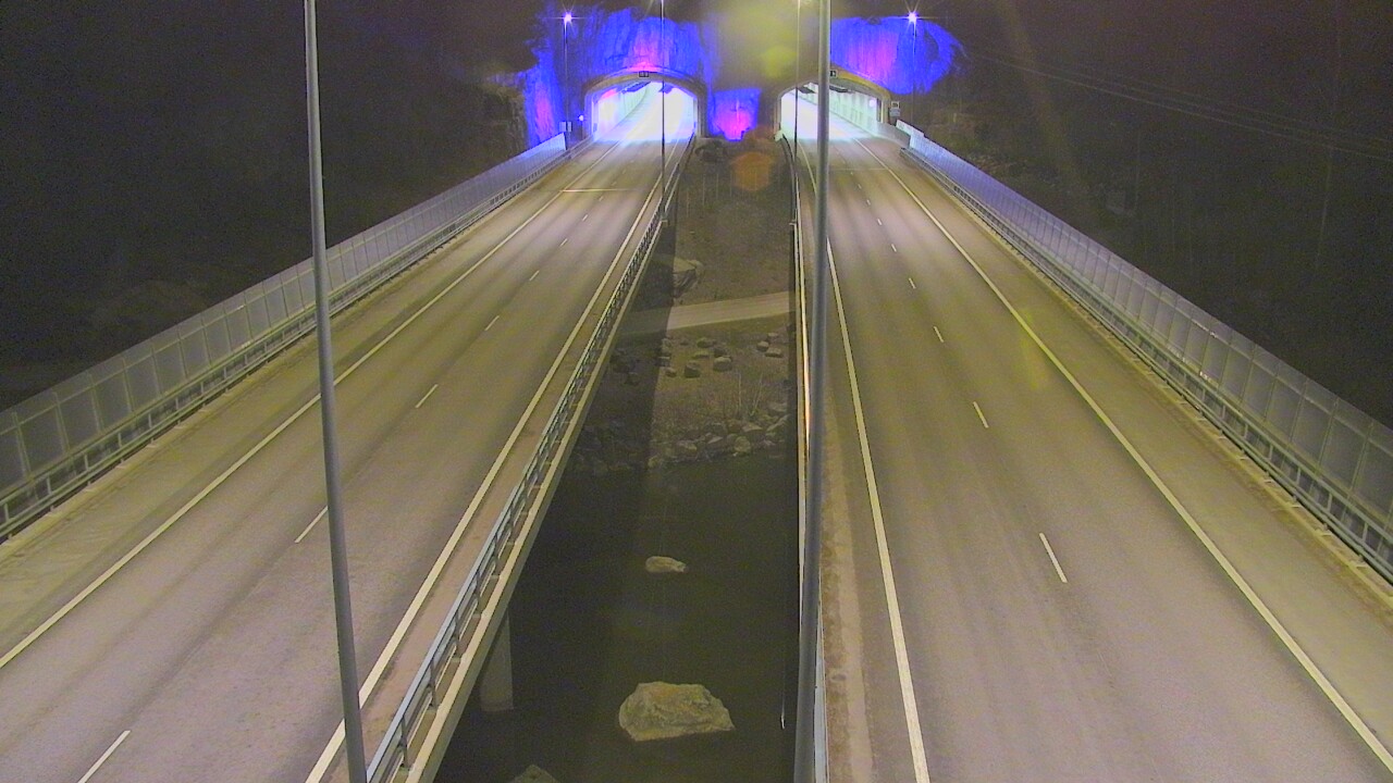 Weather Camera Image Road 7 Pyhtää Markkinamäki, suuaukko, east, Pyhtää, Kymenlaakso