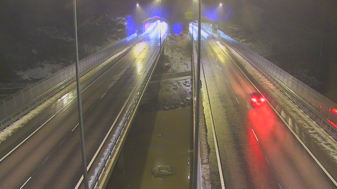 Weather Camera Image Road 7 Pyhtää Markkinamäki, suuaukko, east, Pyhtää, Kymenlaakso