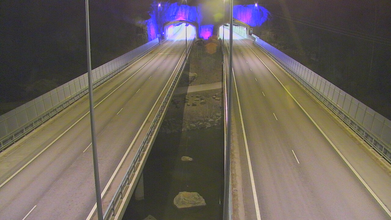 Weather Camera Image Road 7 Pyhtää Markkinamäki, suuaukko, east, Pyhtää, Kymenlaakso