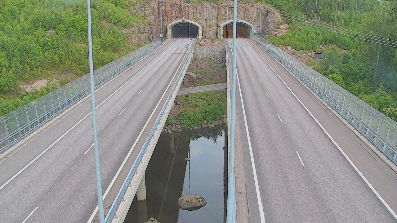 Weather Camera Image Road 7 Pyhtää Markkinamäki, suuaukko, east, Pyhtää, Kymenlaakso