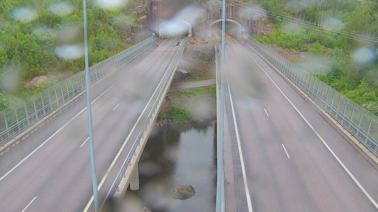 Weather Camera Image Väg 7 Pyttis Marnadsbacken, suuaukko, öst, Pyhtää, Kymenlaakso