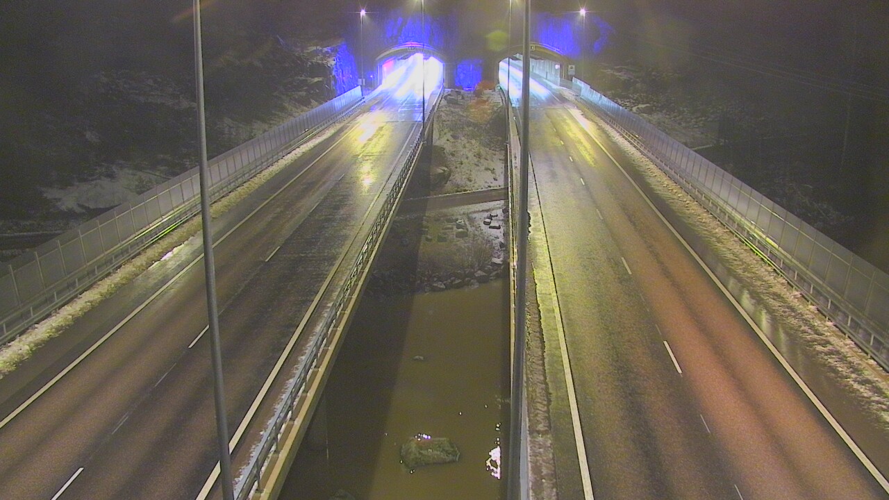 Weather Camera Image Road 7 Pyhtää Markkinamäki, suuaukko, east, Pyhtää, Kymenlaakso