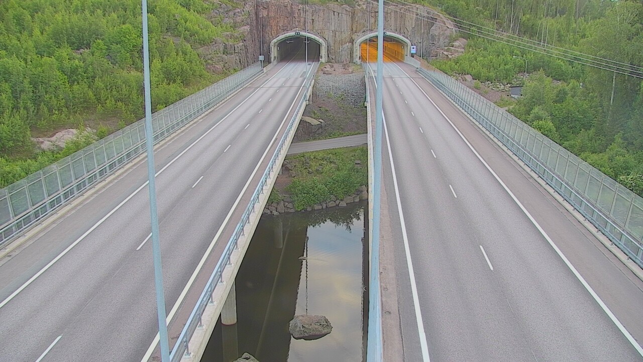 Weather Camera Image Road 7 Pyhtää Markkinamäki, suuaukko, east, Pyhtää, Kymenlaakso