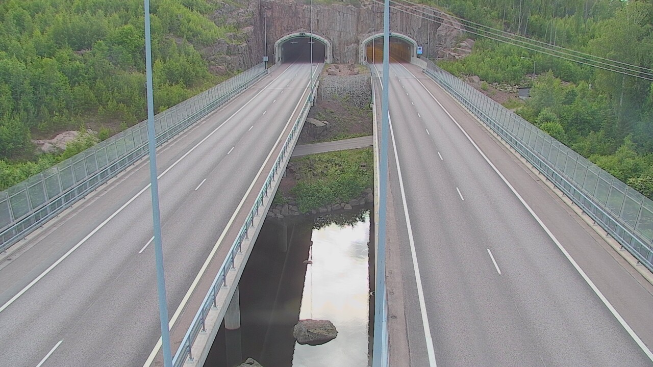 Weather Camera Image Road 7 Pyhtää Markkinamäki, suuaukko, east, Pyhtää, Kymenlaakso