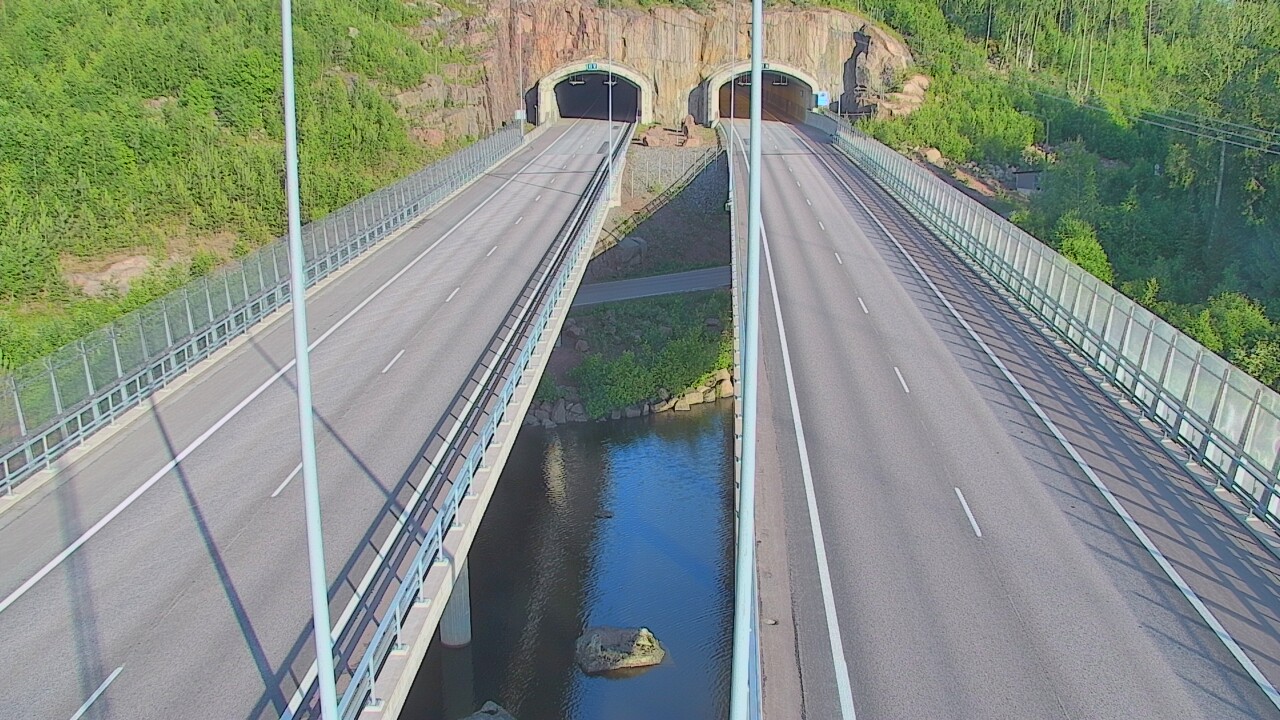 Weather Camera Image Road 7 Pyhtää Markkinamäki, suuaukko, east, Pyhtää, Kymenlaakso