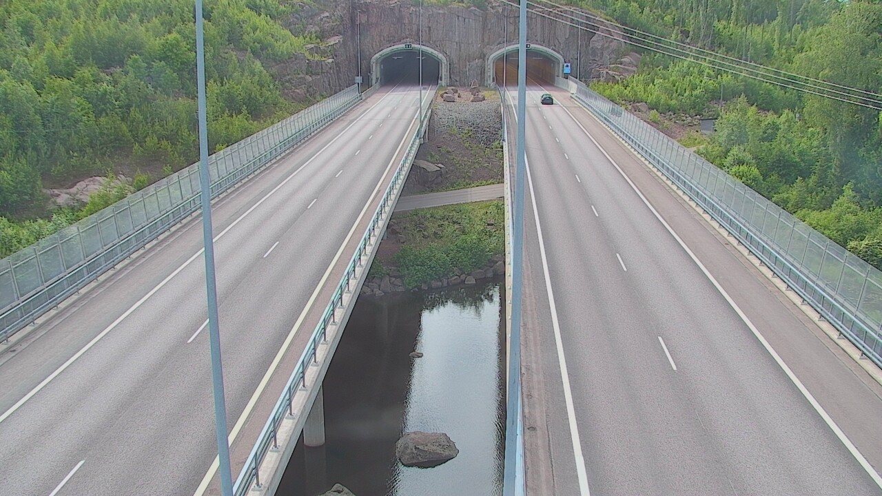 Weather Camera Image Road 7 Pyhtää Markkinamäki, suuaukko, east, Pyhtää, Kymenlaakso