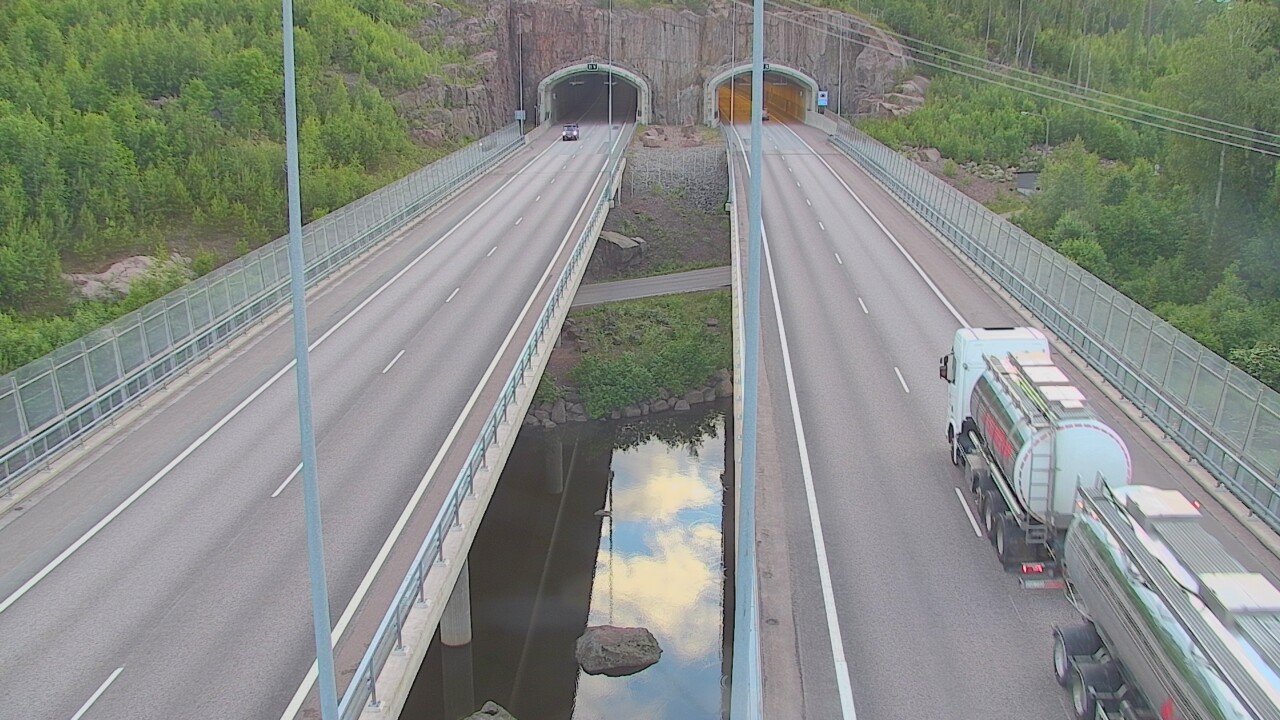 Weather Camera Image Road 7 Pyhtää Markkinamäki, suuaukko, east, Pyhtää, Kymenlaakso