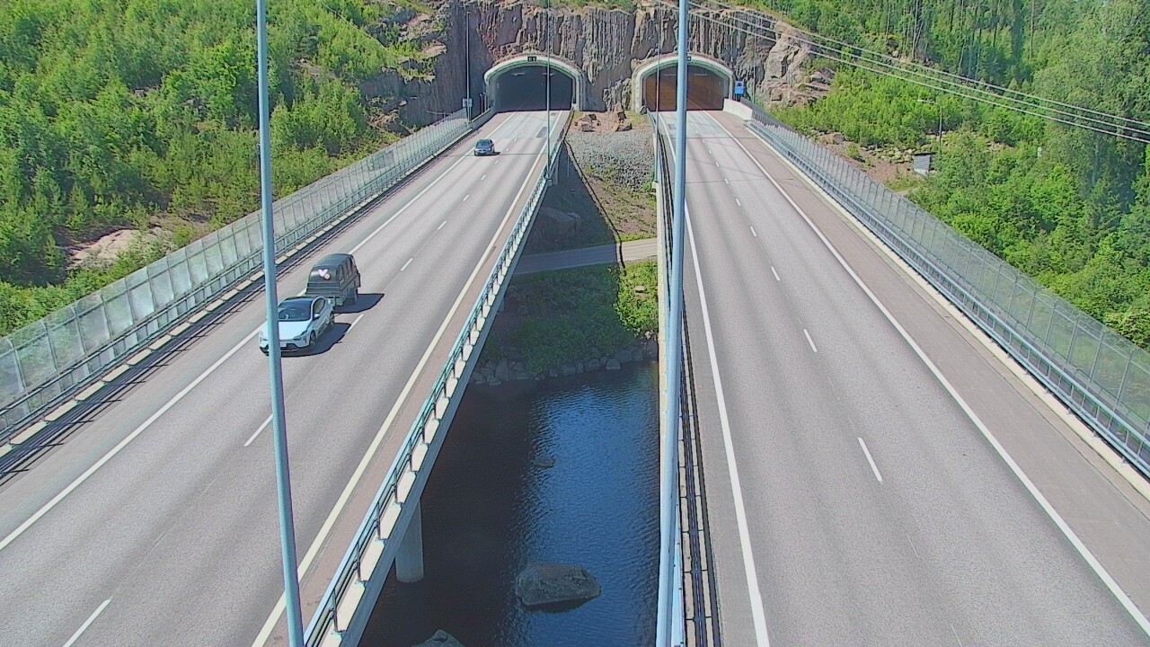 Weather Camera Image Road 7 Pyhtää Markkinamäki, suuaukko, east, Pyhtää, Kymenlaakso