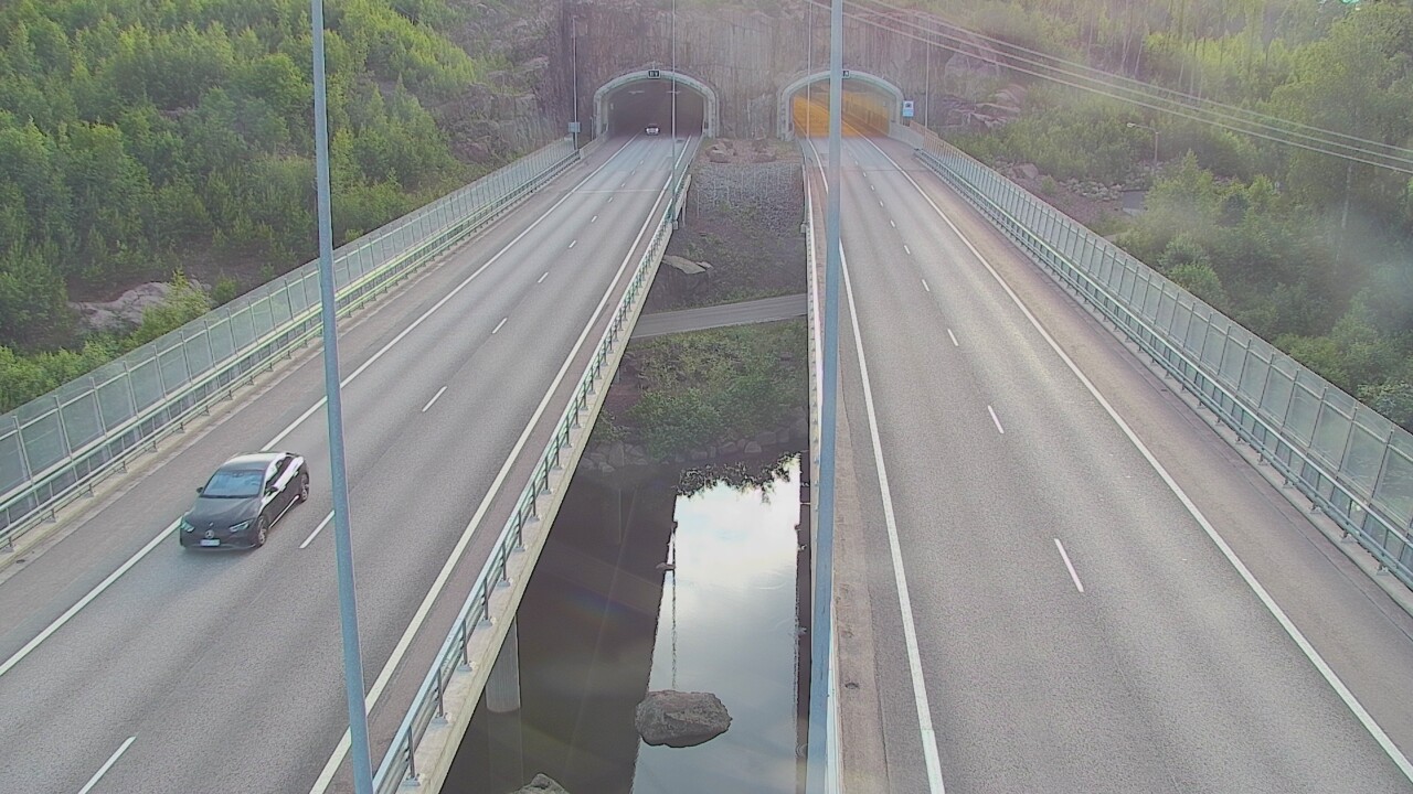 Weather Camera Image Road 7 Pyhtää Markkinamäki, suuaukko, east, Pyhtää, Kymenlaakso