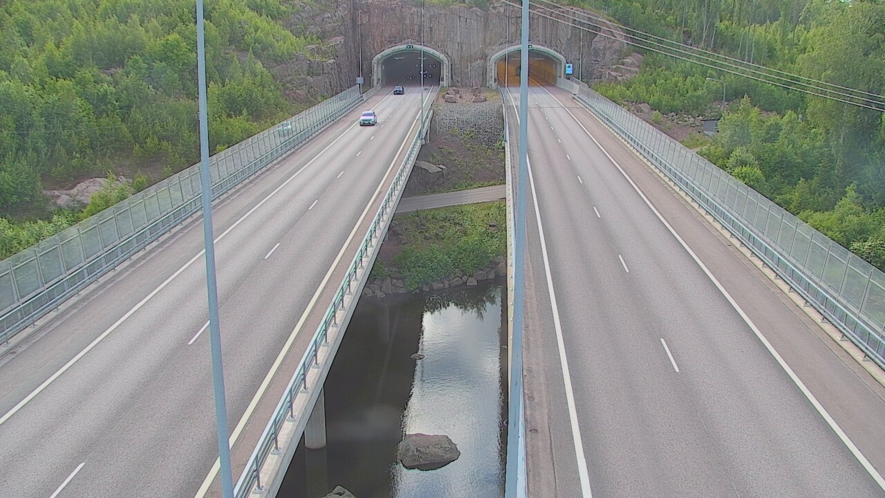 Weather Camera Image Road 7 Pyhtää Markkinamäki, suuaukko, east, Pyhtää, Kymenlaakso