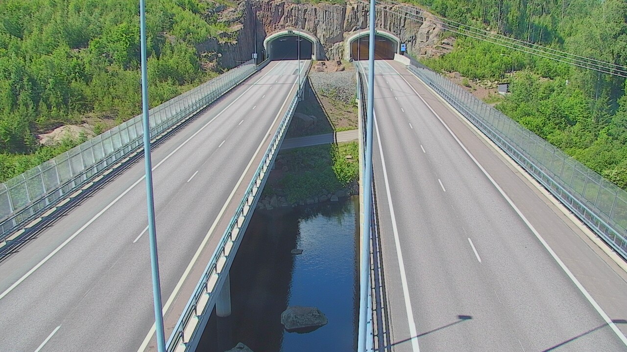 Weather Camera Image Road 7 Pyhtää Markkinamäki, suuaukko, east, Pyhtää, Kymenlaakso