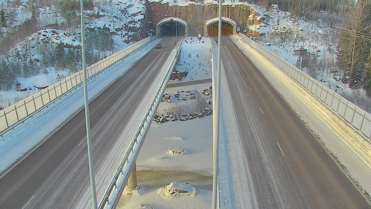 Weather Camera Image Road 7 Pyhtää Markkinamäki, suuaukko, east, Pyhtää, Kymenlaakso