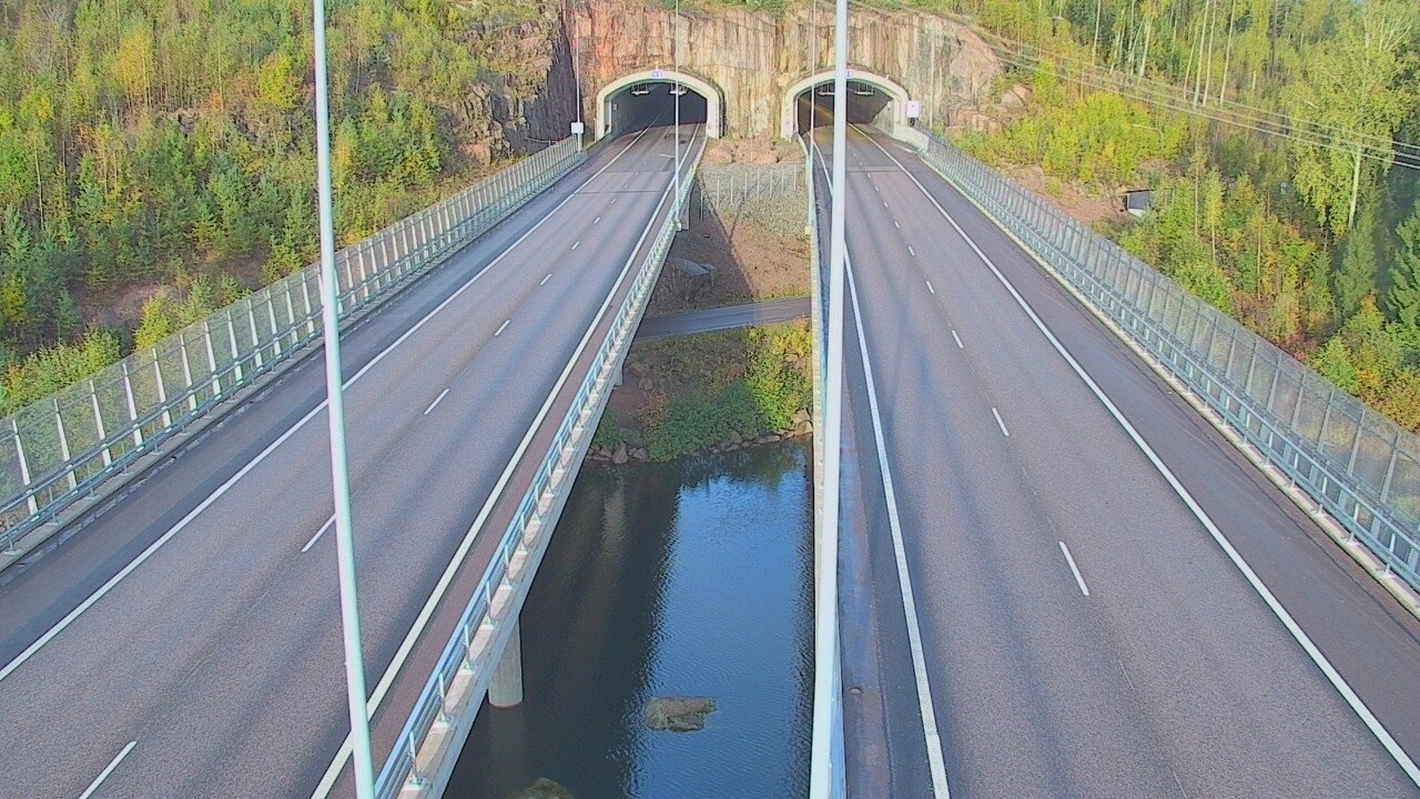 Weather Camera Image Road 7 Pyhtää Markkinamäki, suuaukko, east, Pyhtää, Kymenlaakso