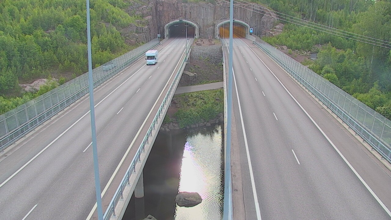 Weather Camera Image Road 7 Pyhtää Markkinamäki, suuaukko, east, Pyhtää, Kymenlaakso