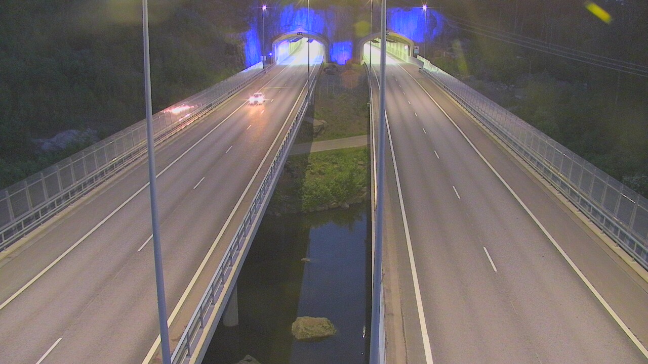 Weather Camera Image Road 7 Pyhtää Markkinamäki, suuaukko, east, Pyhtää, Kymenlaakso