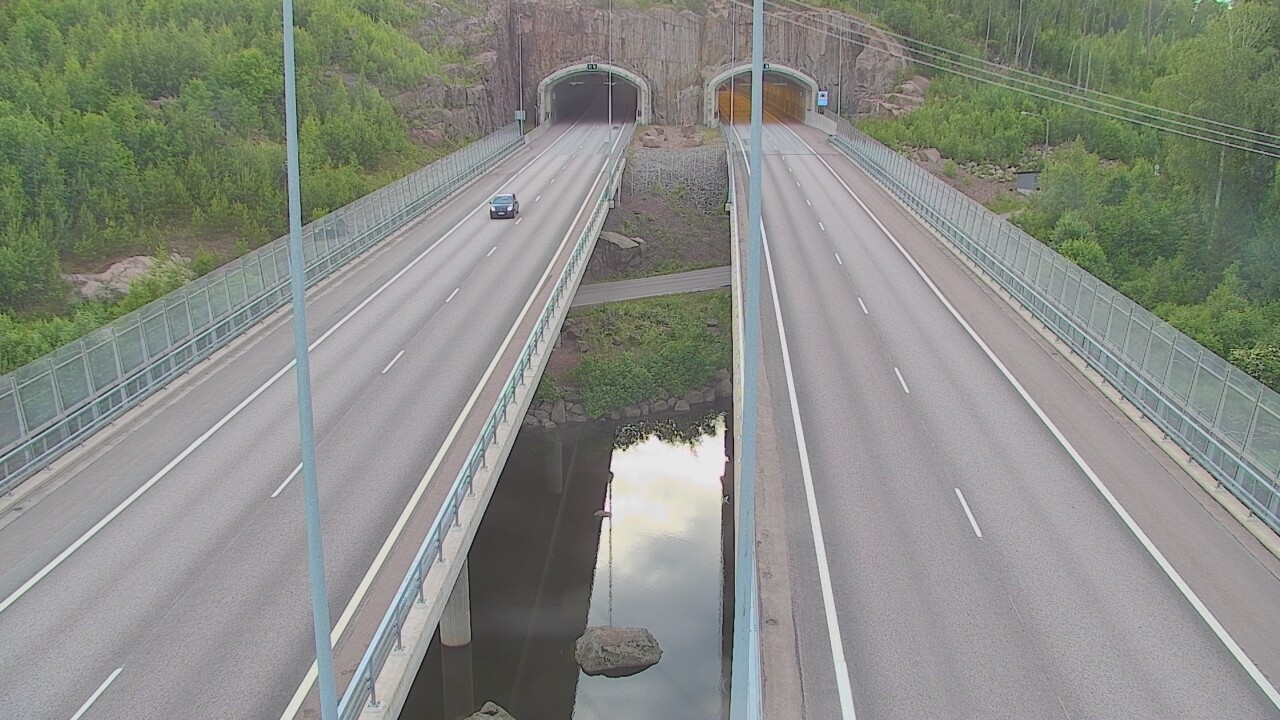 Weather Camera Image Road 7 Pyhtää Markkinamäki, suuaukko, east, Pyhtää, Kymenlaakso