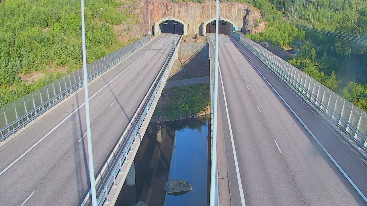 Weather Camera Image Road 7 Pyhtää Markkinamäki, suuaukko, east, Pyhtää, Kymenlaakso