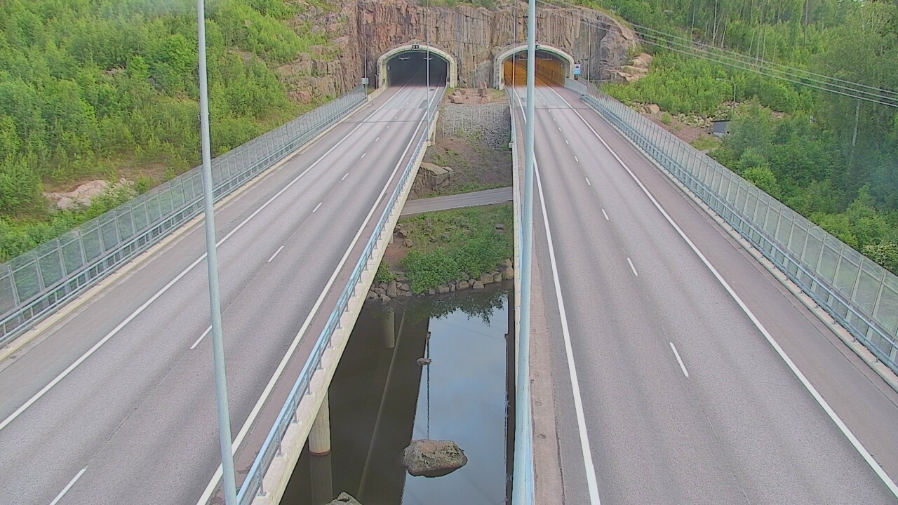 Weather Camera Image Road 7 Pyhtää Markkinamäki, suuaukko, east, Pyhtää, Kymenlaakso