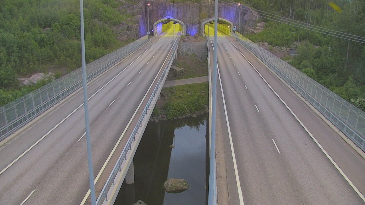Weather Camera Image Road 7 Pyhtää Markkinamäki, suuaukko, east, Pyhtää, Kymenlaakso