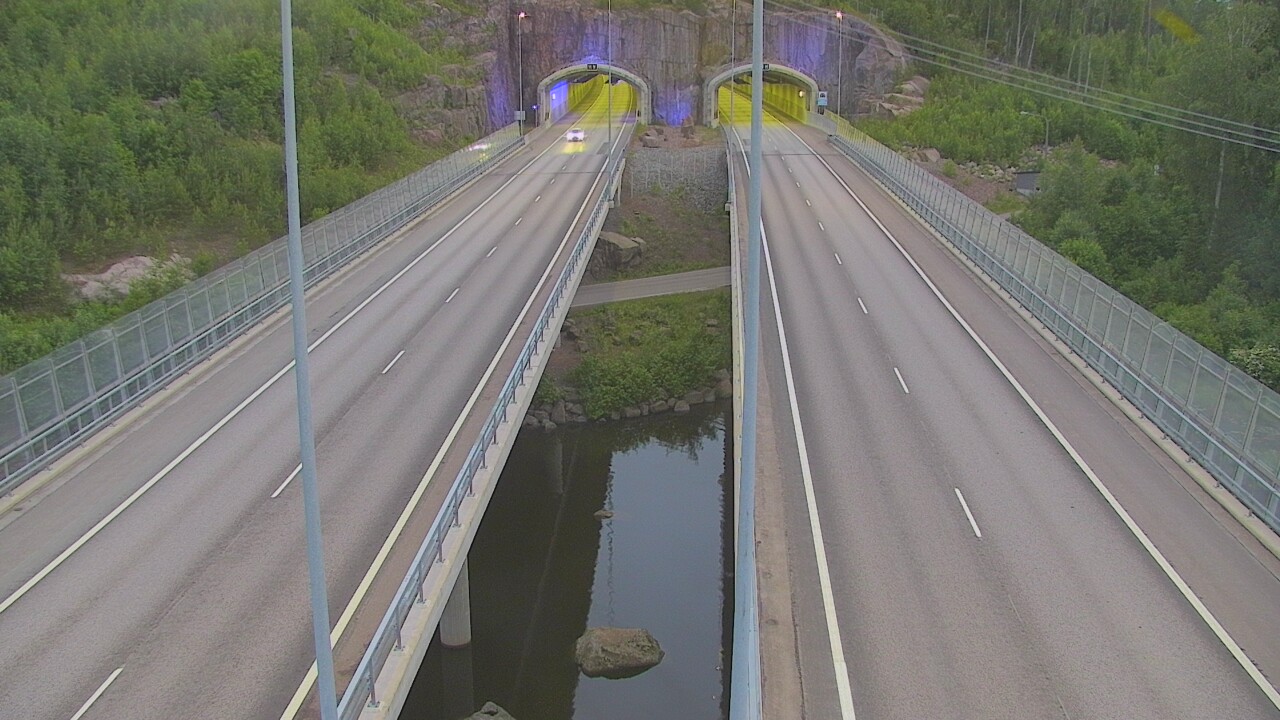 Weather Camera Image Road 7 Pyhtää Markkinamäki, suuaukko, east, Pyhtää, Kymenlaakso