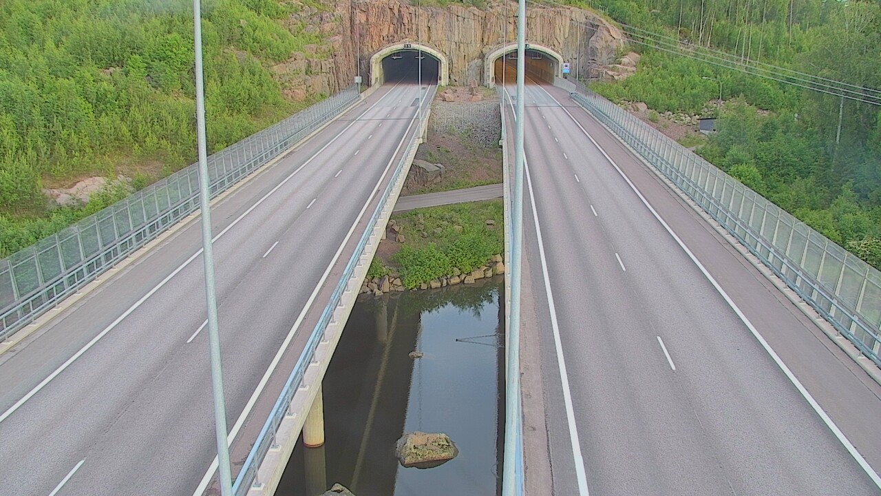 Weather Camera Image Road 7 Pyhtää Markkinamäki, suuaukko, east, Pyhtää, Kymenlaakso