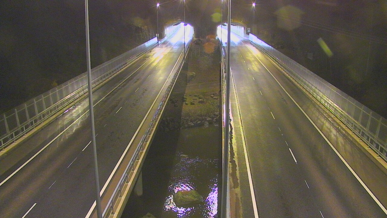 Weather Camera Image Väg 7 Pyttis Marnadsbacken, suuaukko, öst, Pyhtää, Kymenlaakso