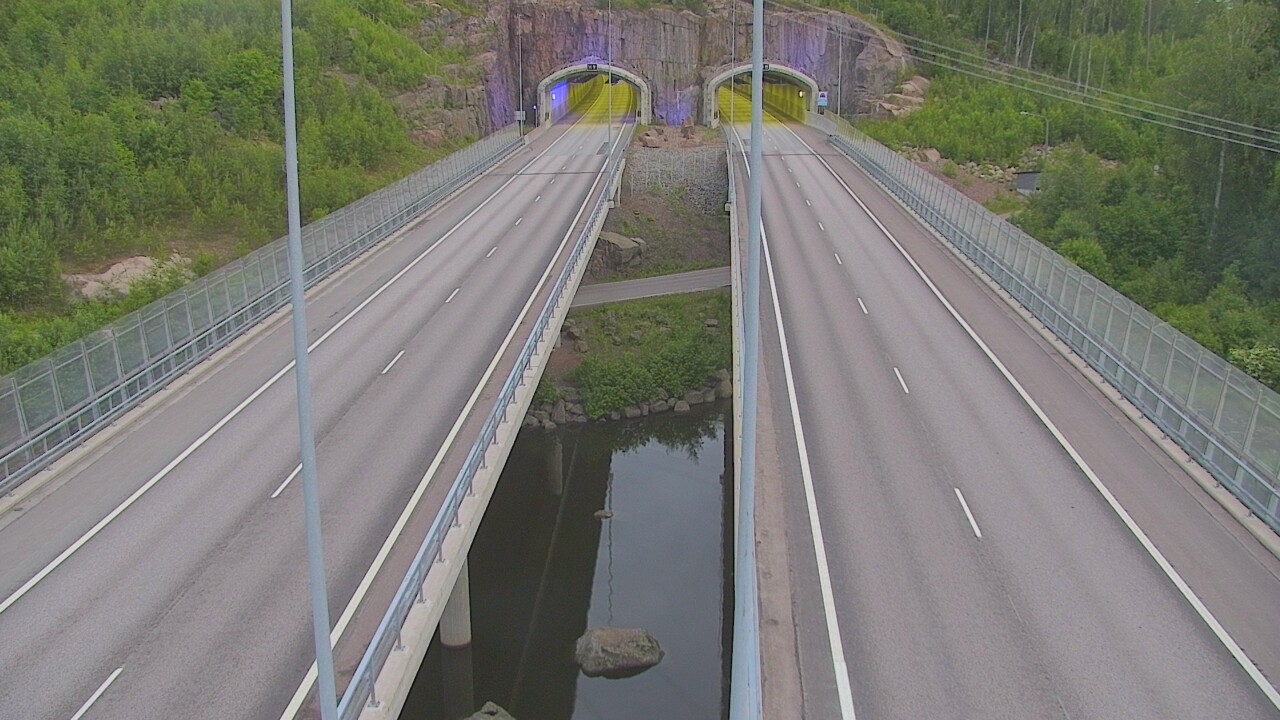 Weather Camera Image Road 7 Pyhtää Markkinamäki, suuaukko, east, Pyhtää, Kymenlaakso