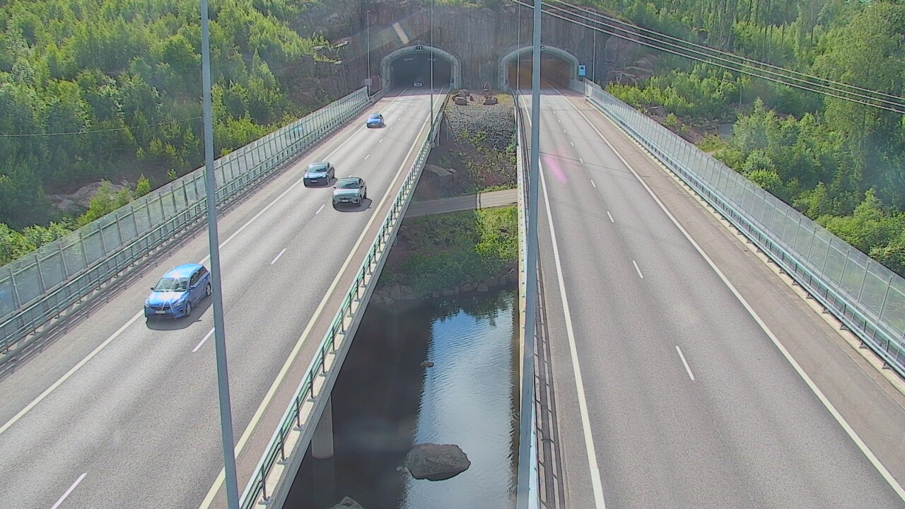 Weather Camera Image Road 7 Pyhtää Markkinamäki, suuaukko, east, Pyhtää, Kymenlaakso