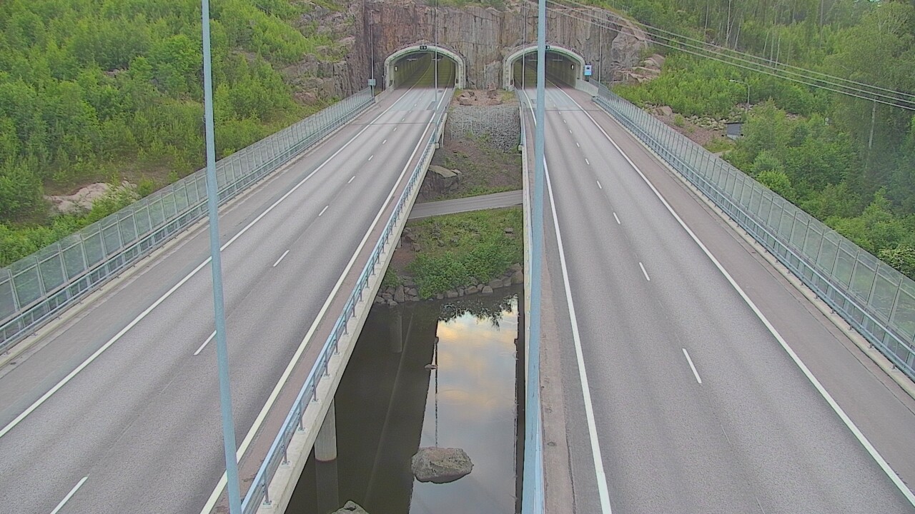 Weather Camera Image Road 7 Pyhtää Markkinamäki, suuaukko, east, Pyhtää, Kymenlaakso