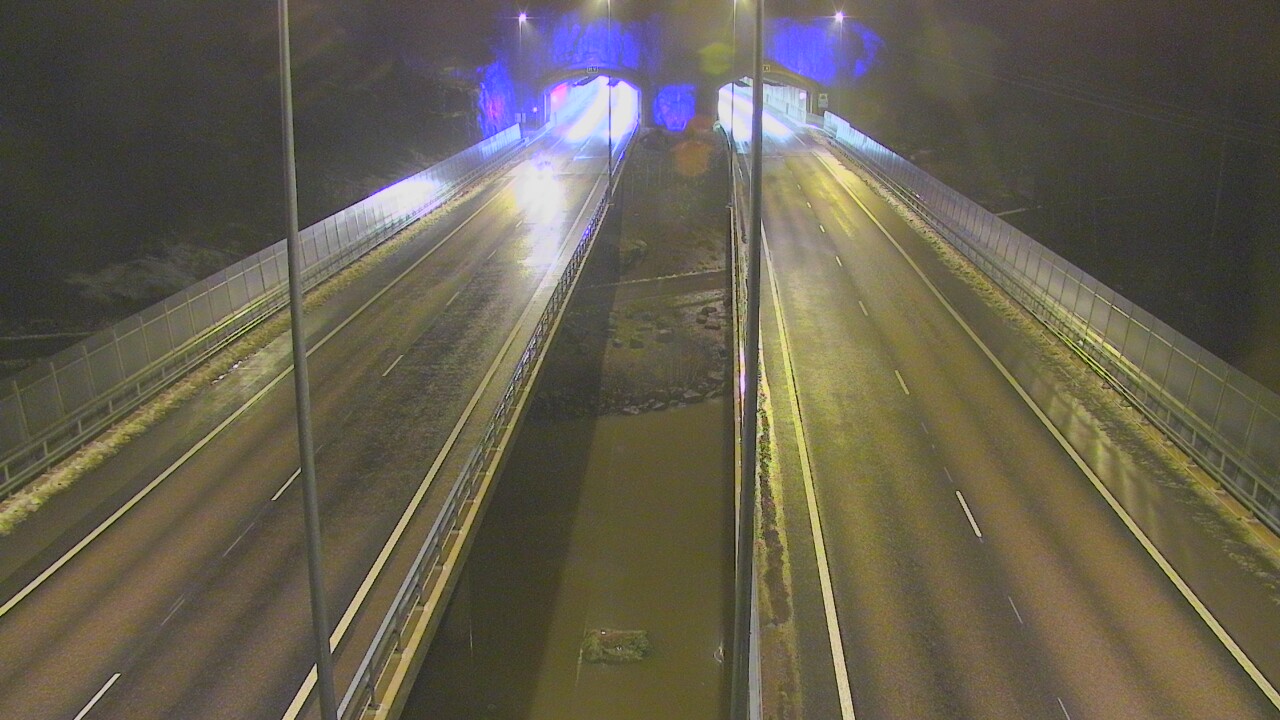 Weather Camera Image Väg 7 Pyttis Marnadsbacken, suuaukko, öst, Pyhtää, Kymenlaakso