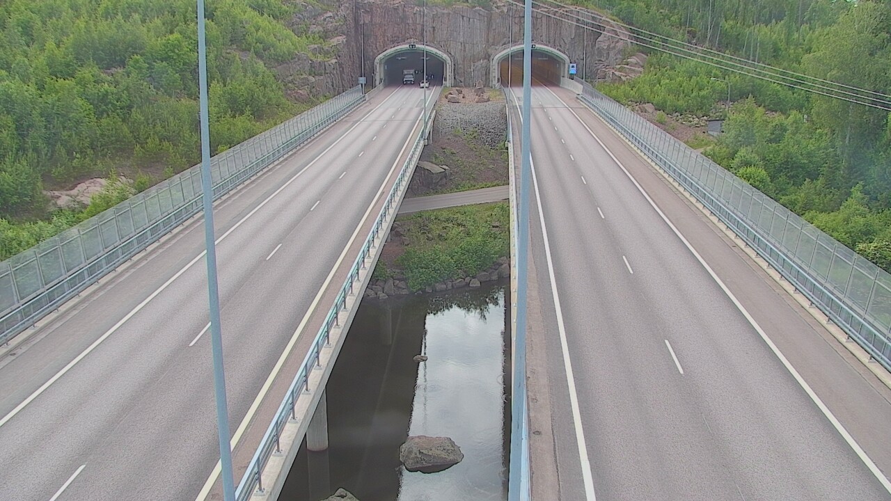 Weather Camera Image Road 7 Pyhtää Markkinamäki, suuaukko, east, Pyhtää, Kymenlaakso
