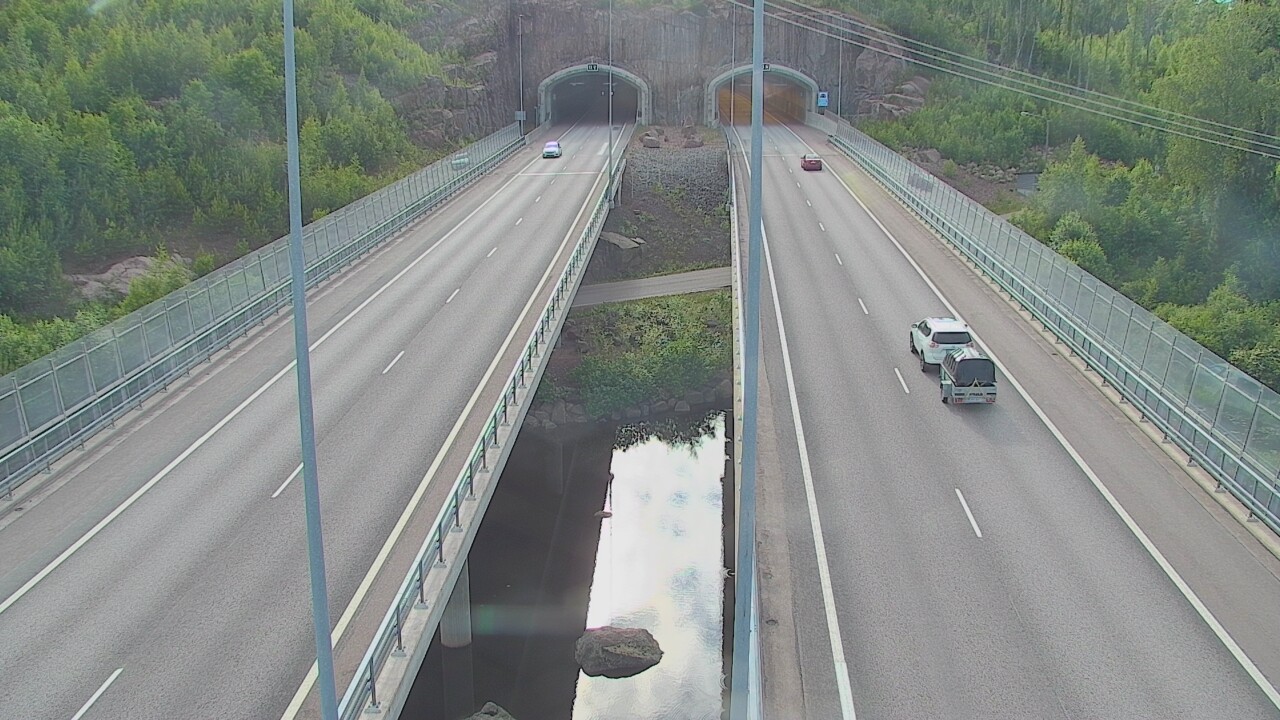Weather Camera Image Road 7 Pyhtää Markkinamäki, suuaukko, east, Pyhtää, Kymenlaakso