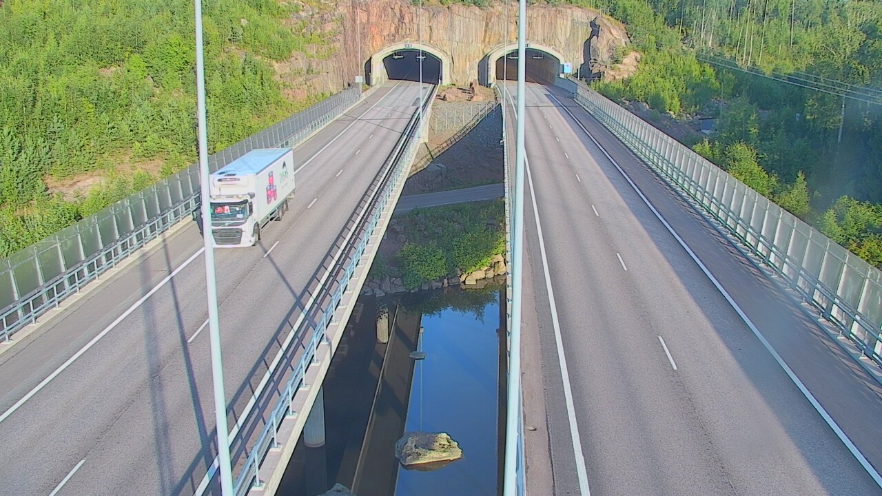 Weather Camera Image Road 7 Pyhtää Markkinamäki, suuaukko, east, Pyhtää, Kymenlaakso