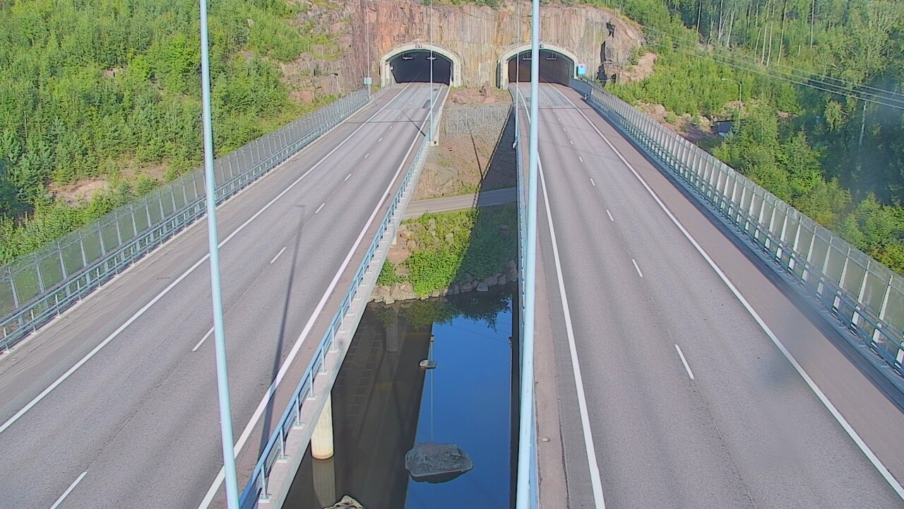 Weather Camera Image Road 7 Pyhtää Markkinamäki, suuaukko, east, Pyhtää, Kymenlaakso