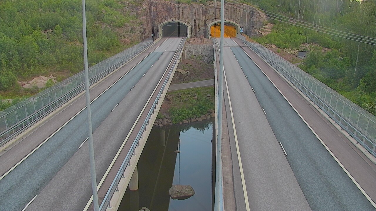 Weather Camera Image Road 7 Pyhtää Markkinamäki, suuaukko, east, Pyhtää, Kymenlaakso