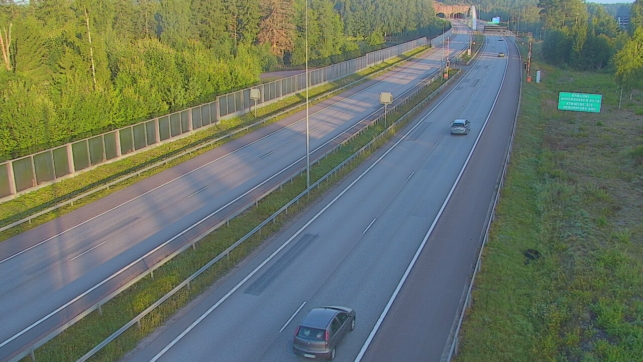 Weather Camera Image Road 7 Pyhtää Markkinamäki, boom, east, Pyhtää, Kymenlaakso