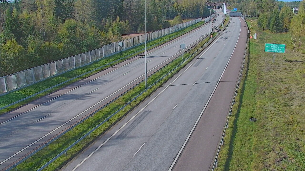 Weather Camera Image Väg 7 Pyttis Marnadsbacken , bom, öst, Pyhtää, Kymenlaakso