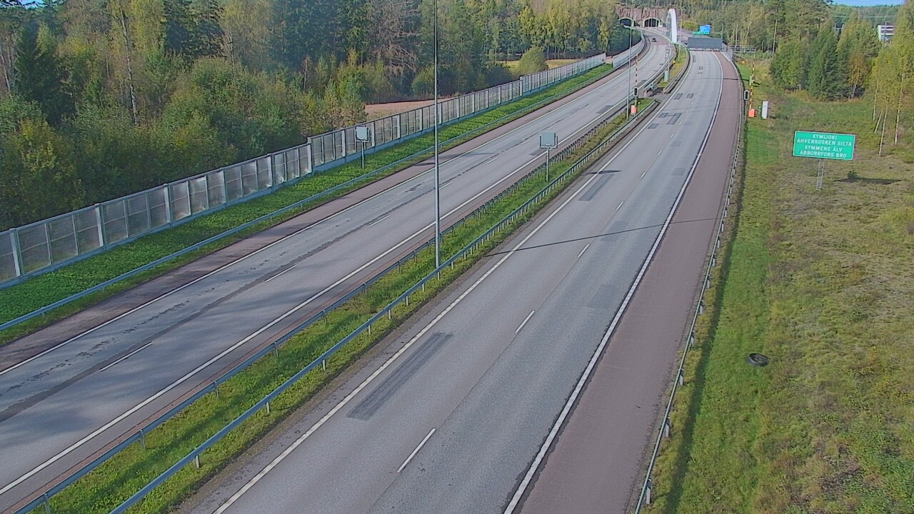 Weather Camera Image Väg 7 Pyttis Marnadsbacken , bom, öst, Pyhtää, Kymenlaakso