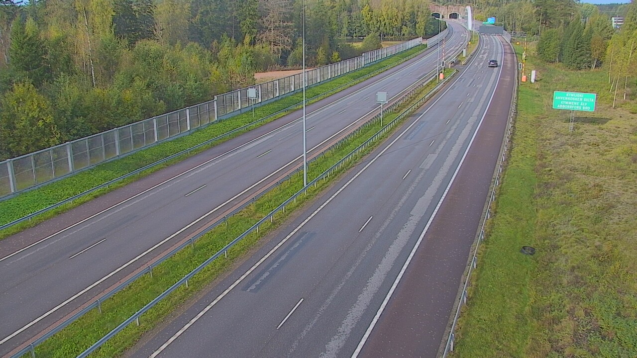 Weather Camera Image Väg 7 Pyttis Marnadsbacken , bom, öst, Pyhtää, Kymenlaakso